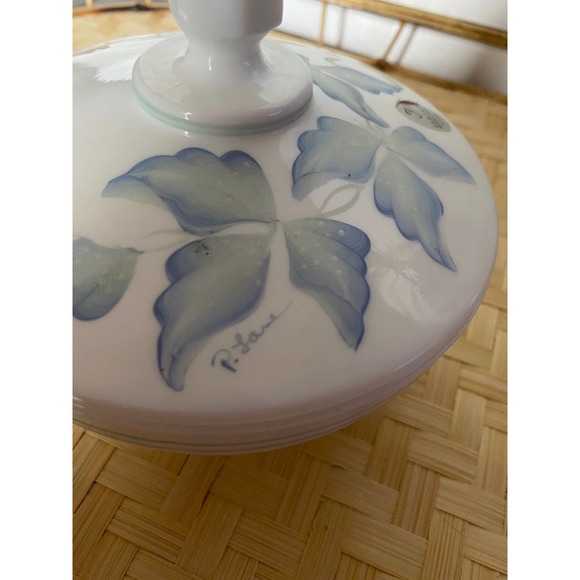 Fenton White Glass Blue Floral Candy Dish with Lid - Picture 5 of 6